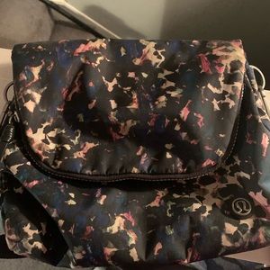 Lululemon crossbody bag Go Your Om Way floral